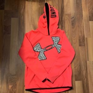 Youth underarmour sweatshirt